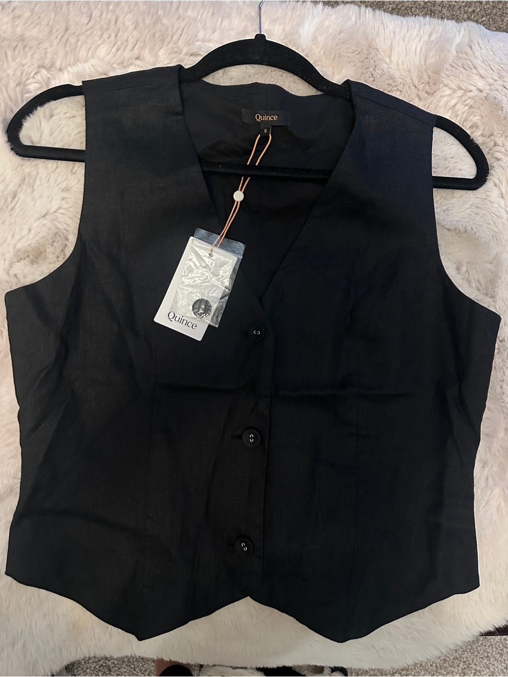 Quince women’s Black Button-Front Vest